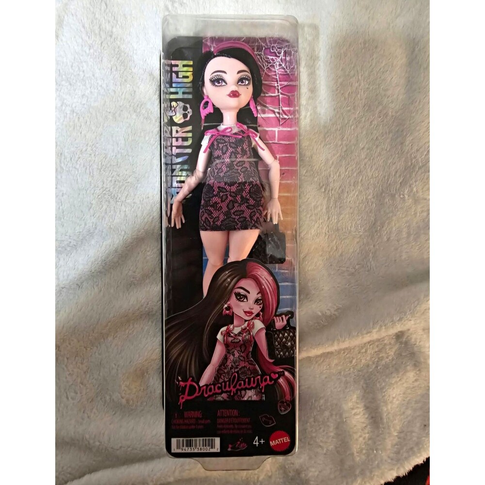 Mattel Monster High Draculaura 11in Fashion Doll w/ Accessories Purse JML46